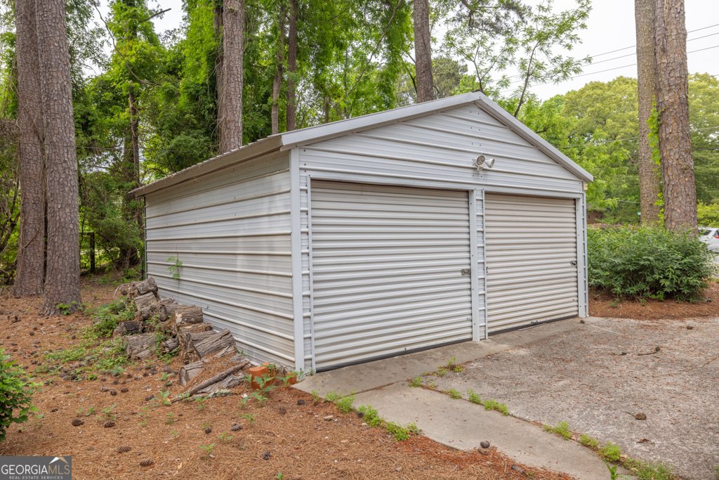 881 Rockbridge Road Lilburn - 49