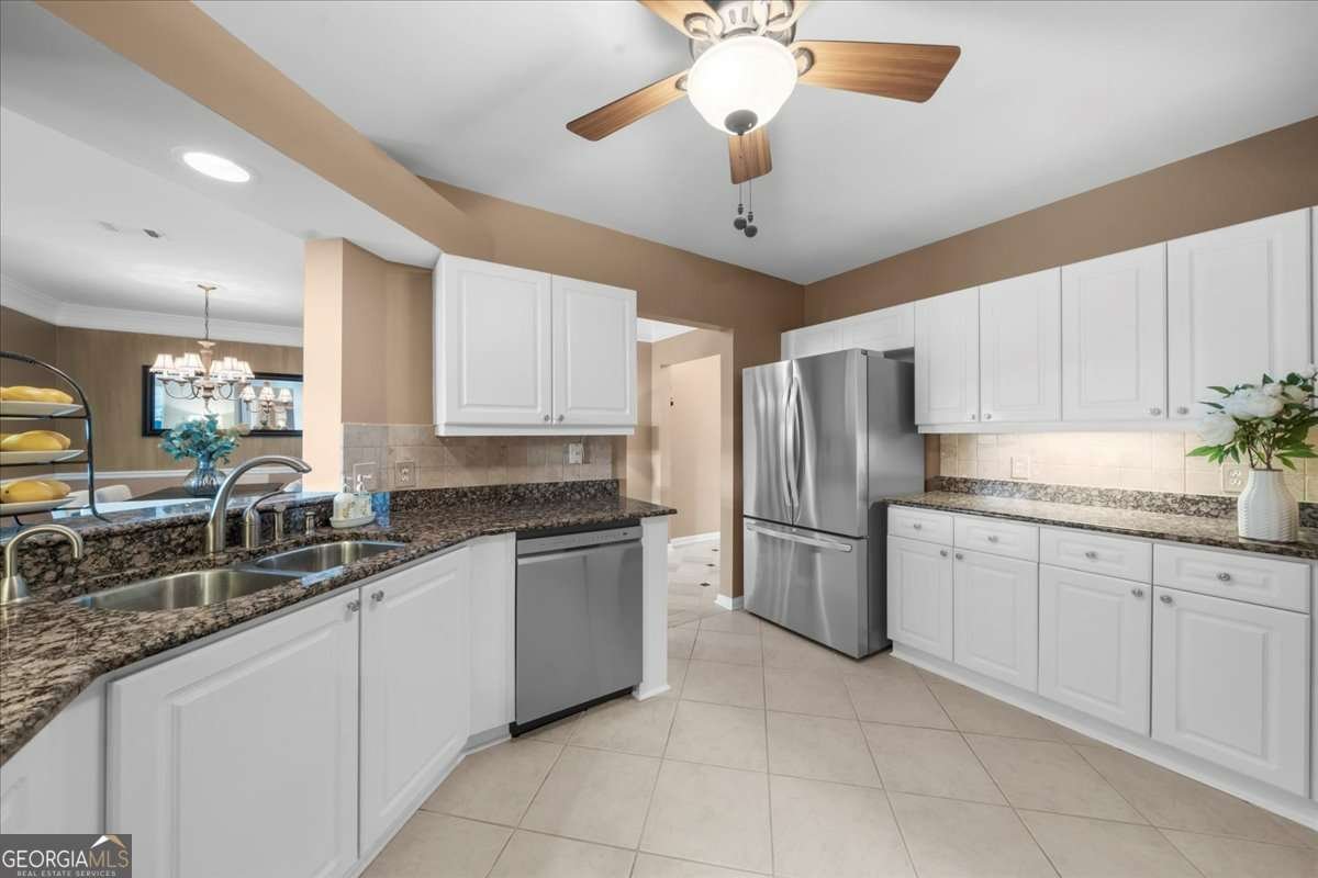 3334 Peachtree Road Atlanta - 12
