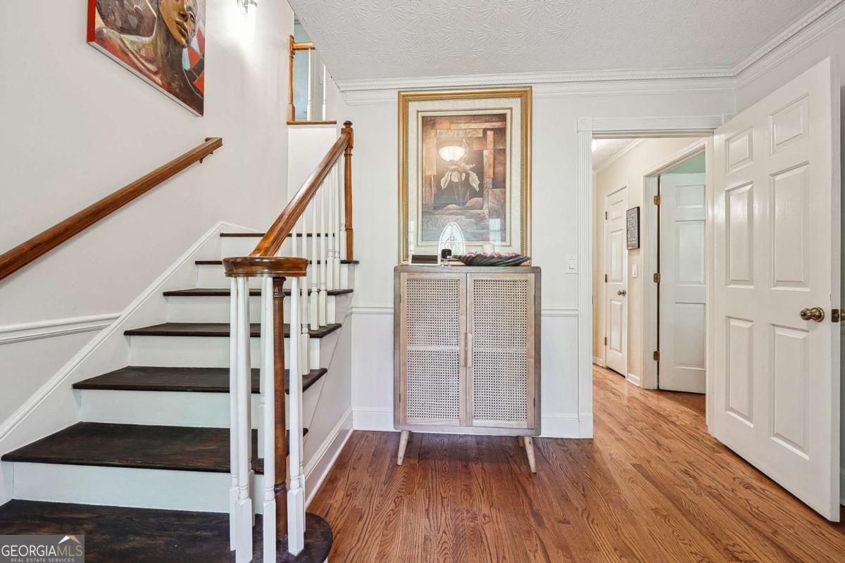 5027 Castlewood Drive Lilburn - 4