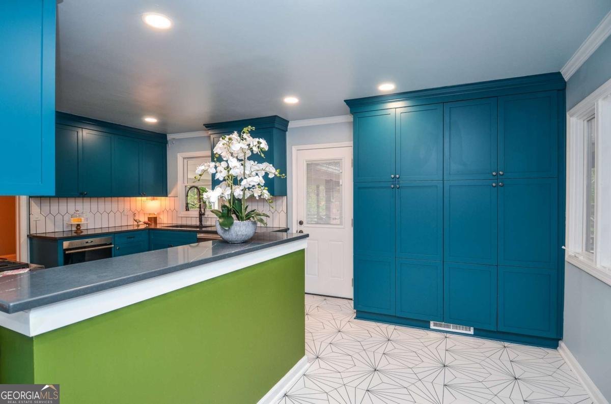 970 Winding Creek Trail Sandy Springs - 31