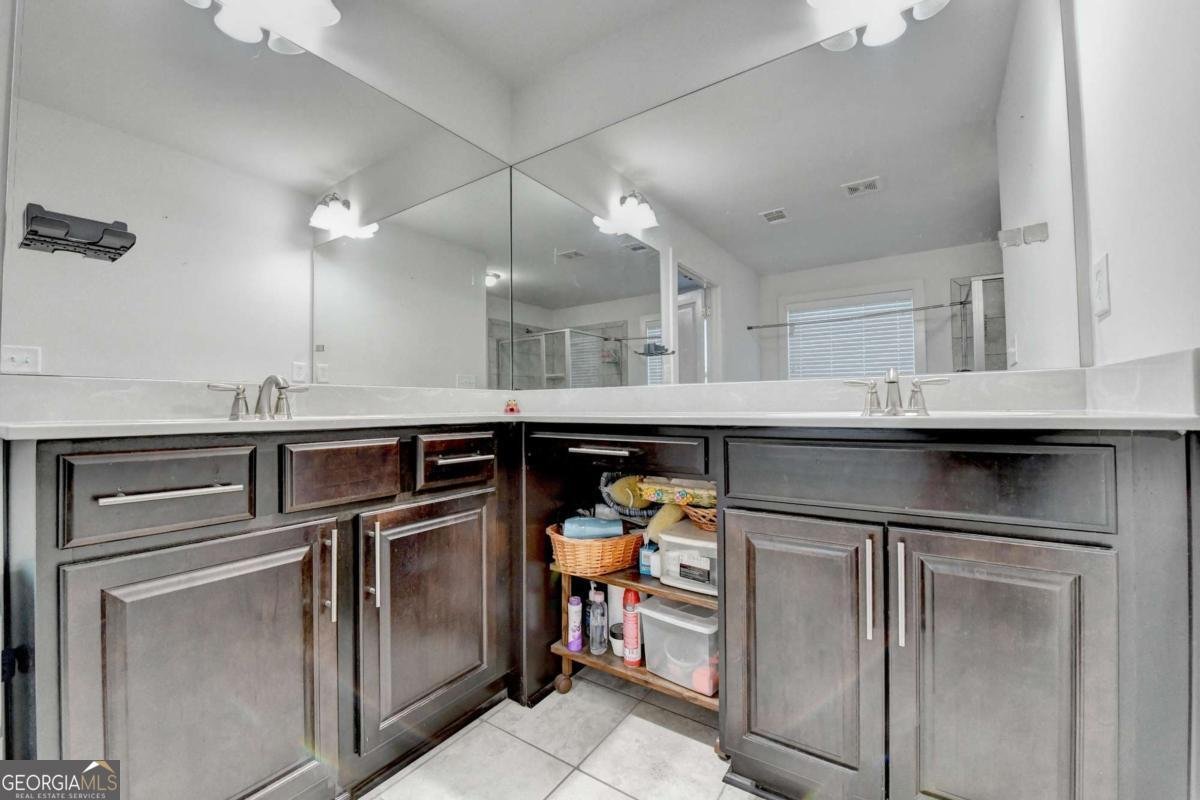 3431-0 Tioga Lake Cove Lawrenceville - 55