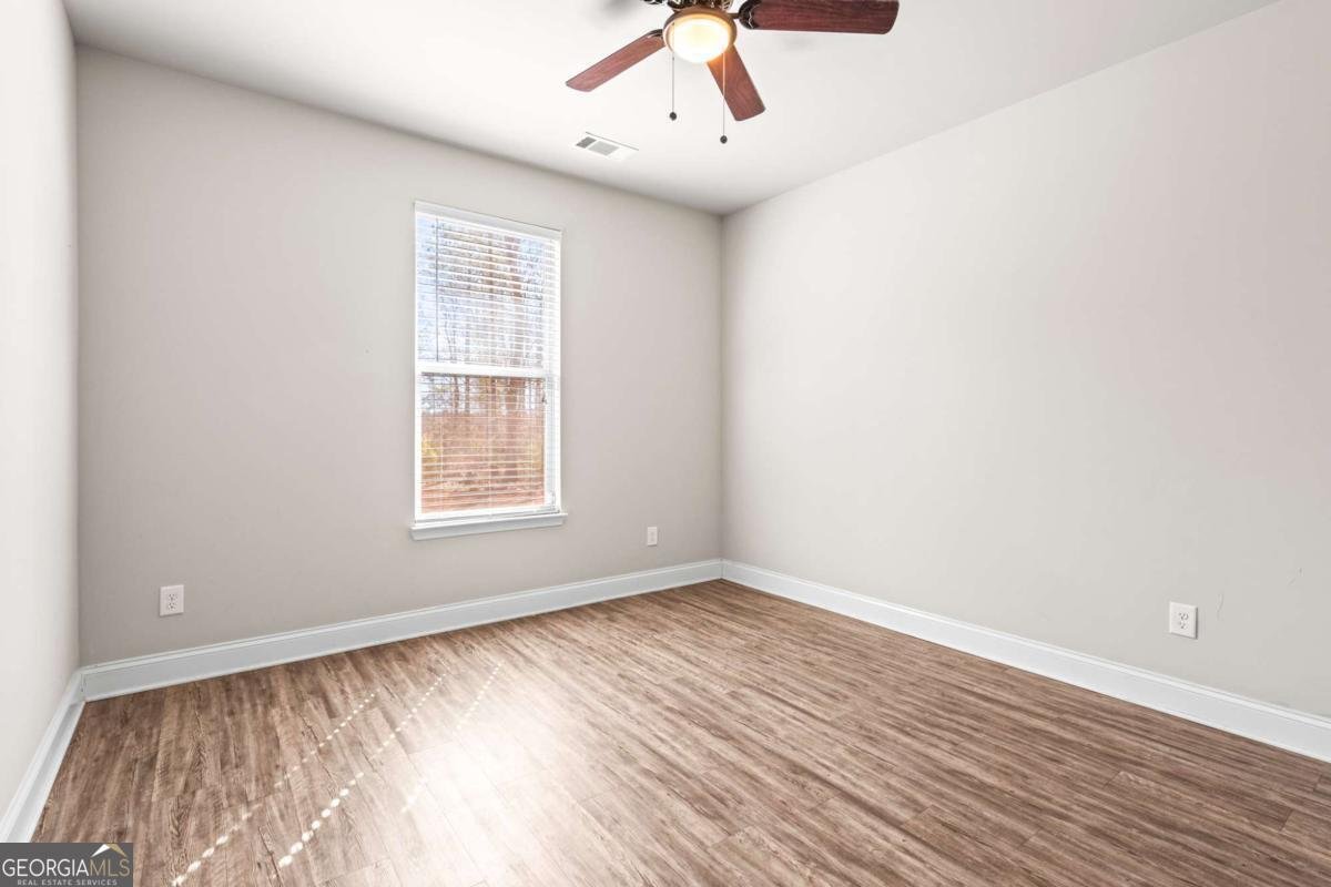 12348 Hillcrest Drive Hampton - 18