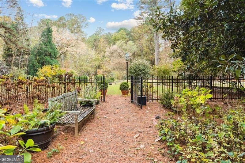 769 Hampton Place Marietta - 45