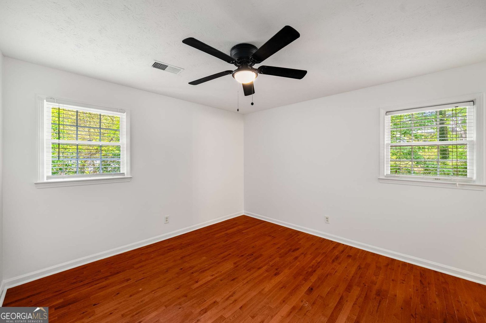 157 Jousters Lane Lawrenceville - 18