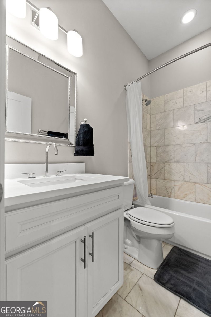 4143 SWANN Street Covington - 11