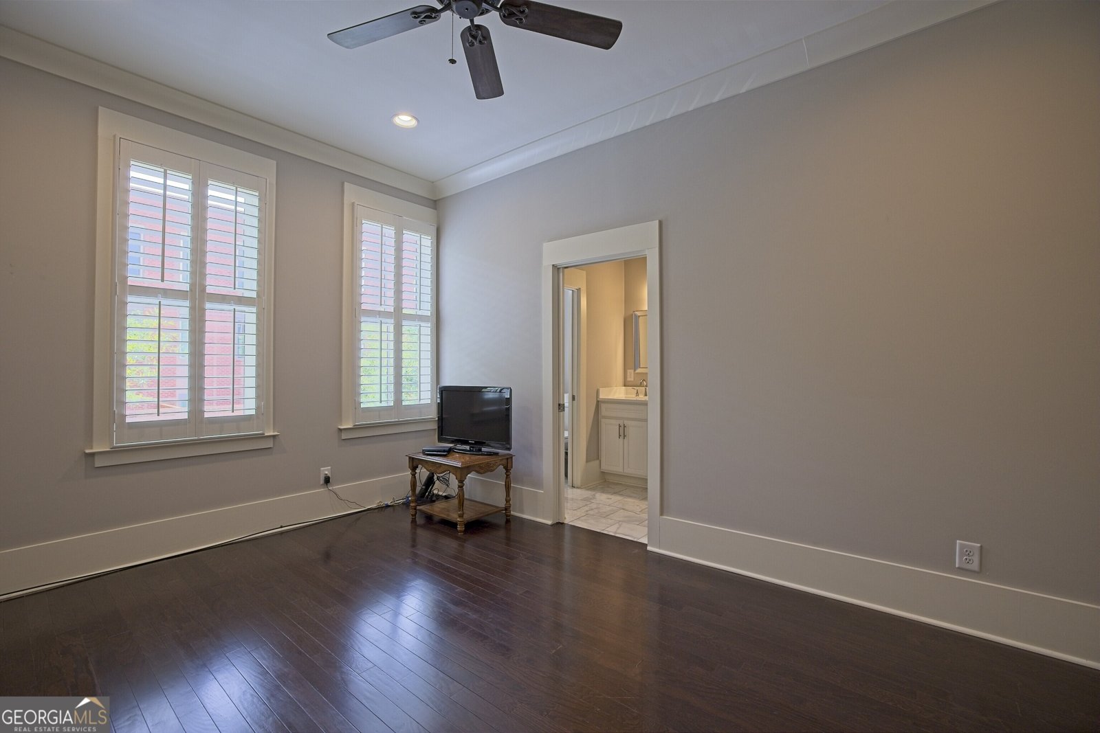 4143 SWANN Street Covington - 3