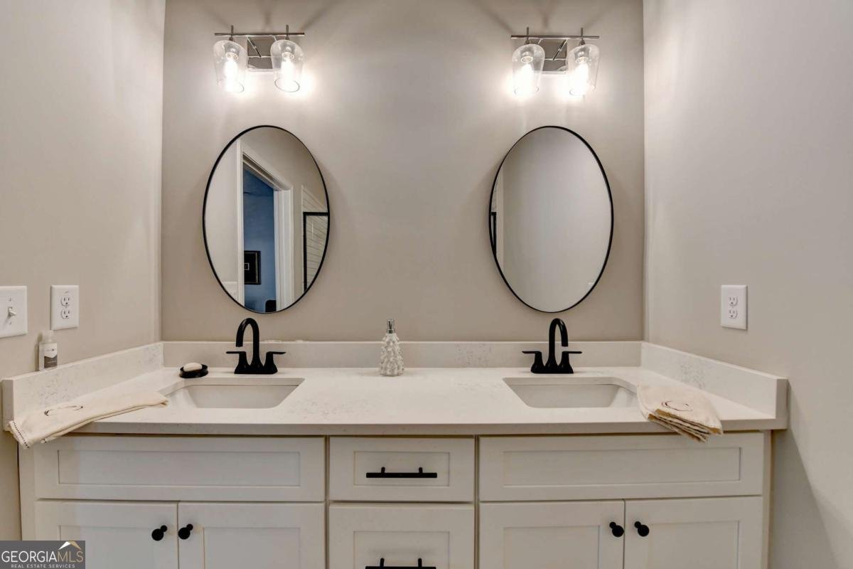 5299 Noble Village Way Lilburn - 25