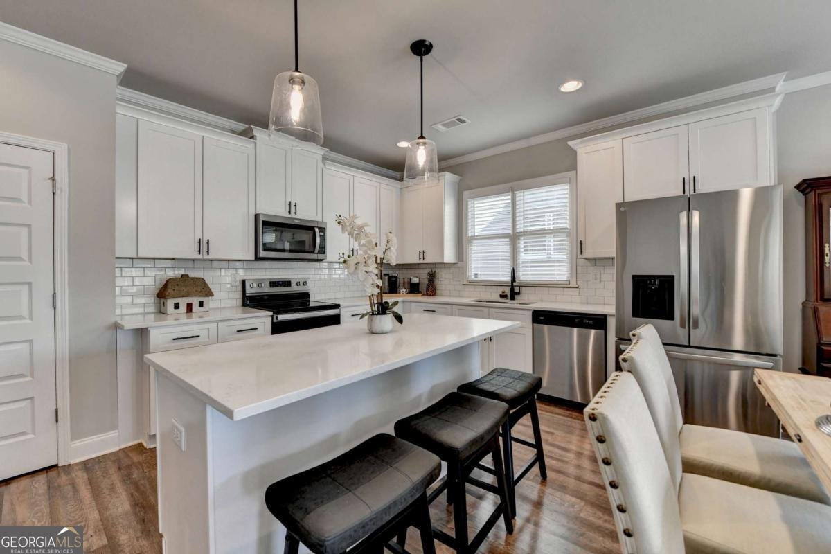 5299 Noble Village Way Lilburn - 5