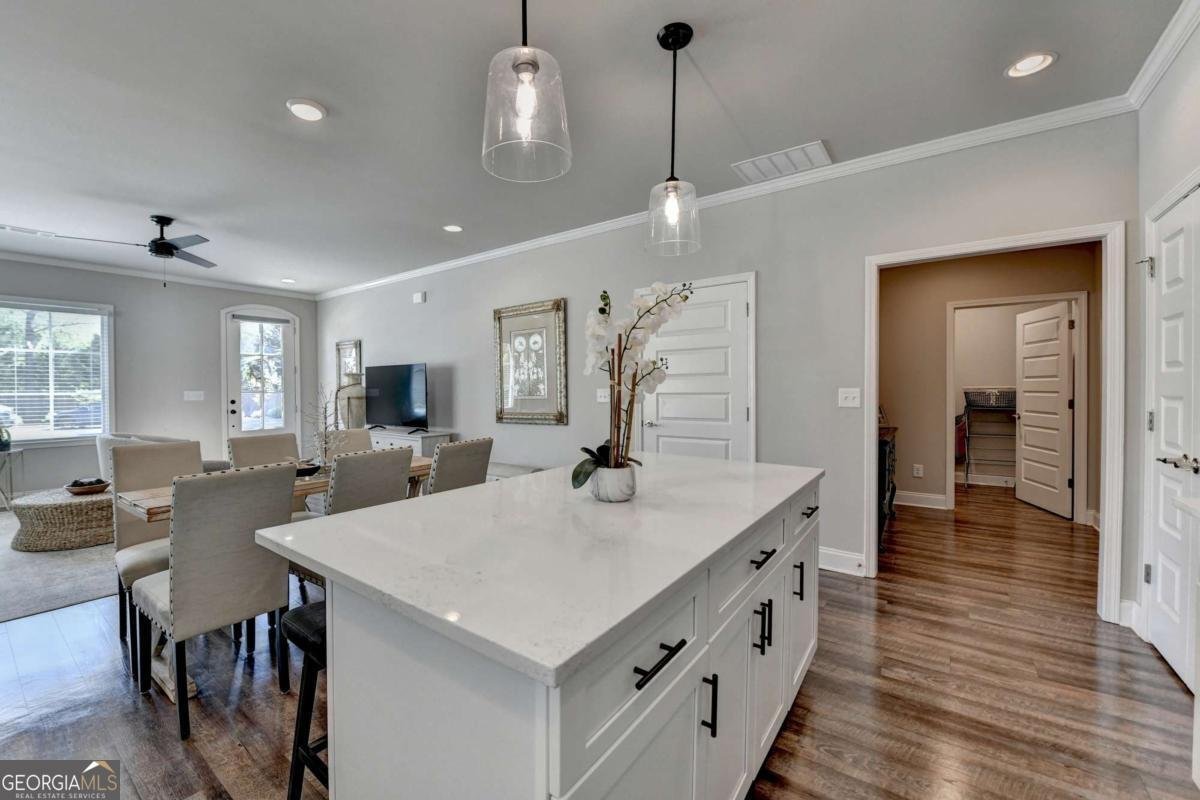 5299 Noble Village Way Lilburn - 9