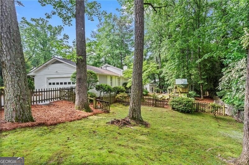 1518 Rochelle Drive Atlanta - 30
