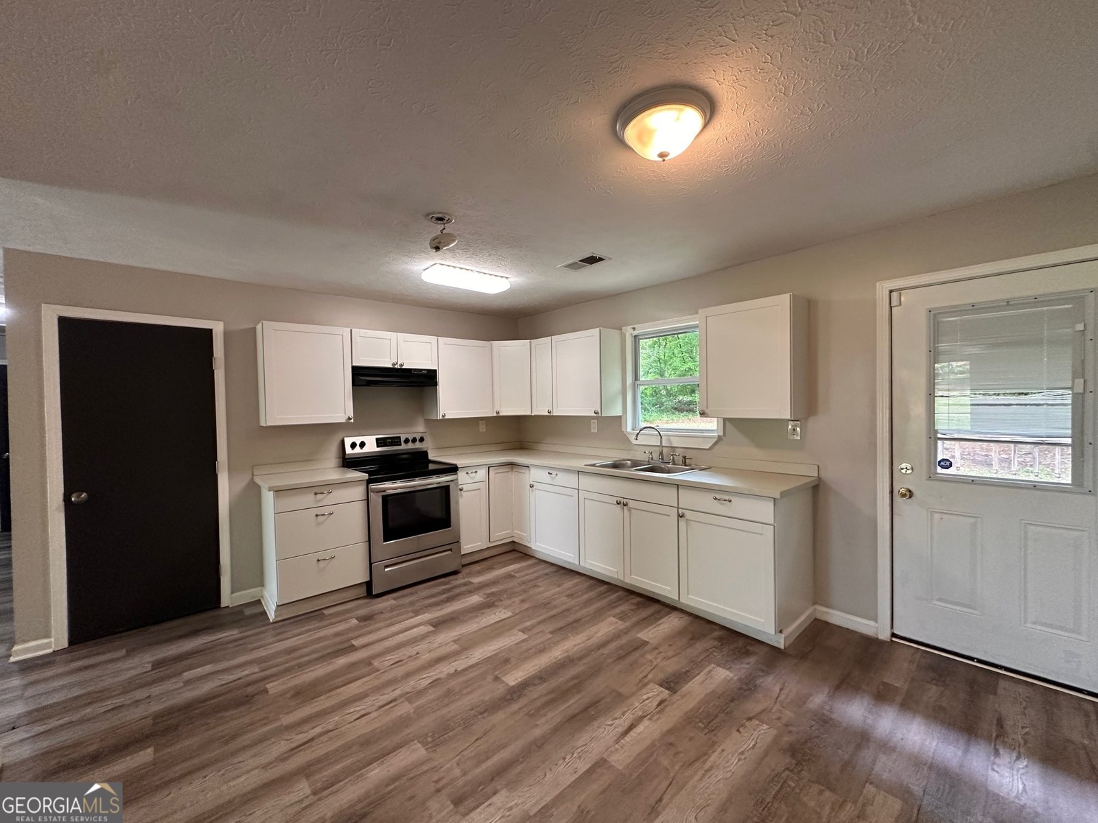 595 Crowell Road Porterdale - 6