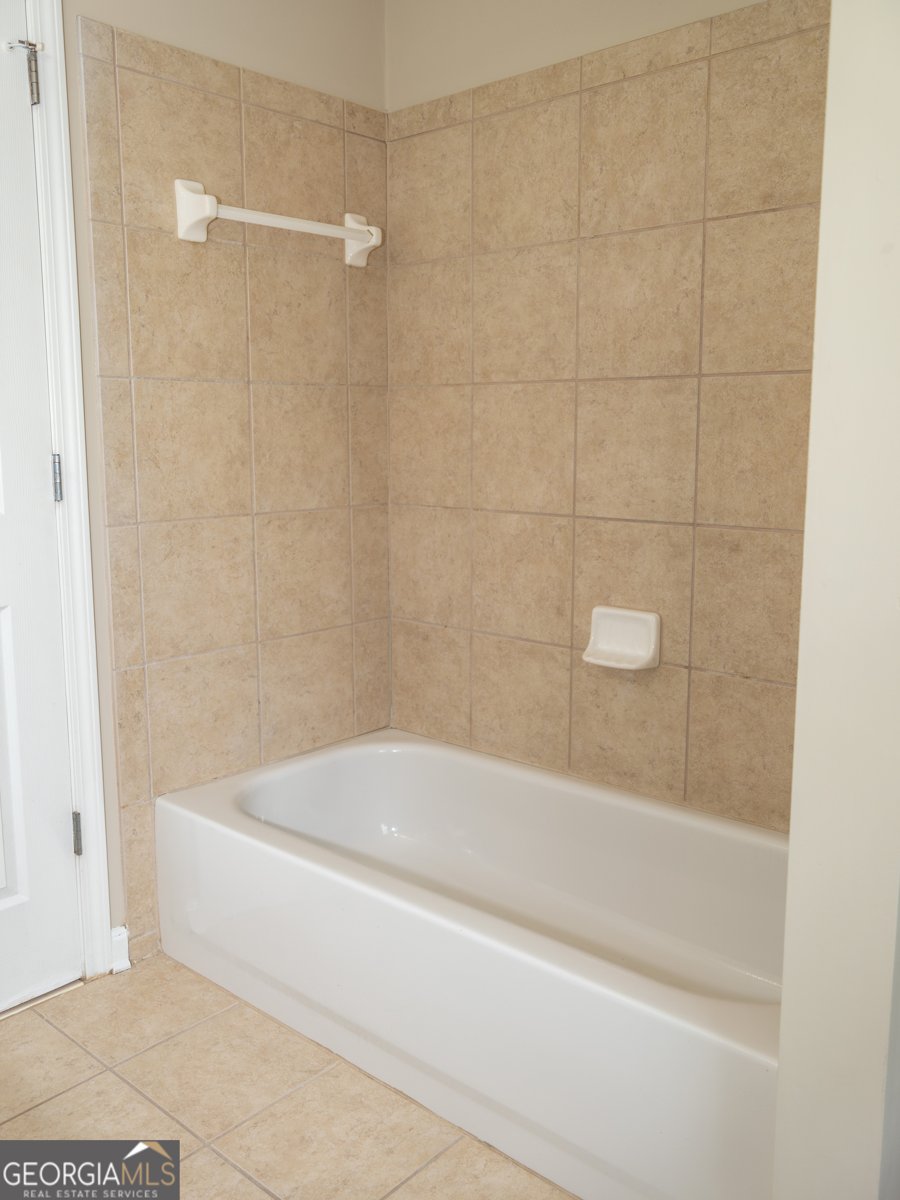 663 Prada Court Lawrenceville - 17