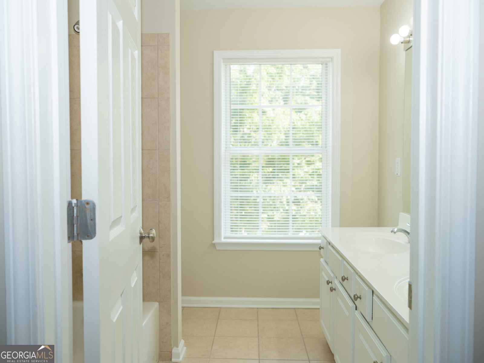663 Prada Court Lawrenceville - 18