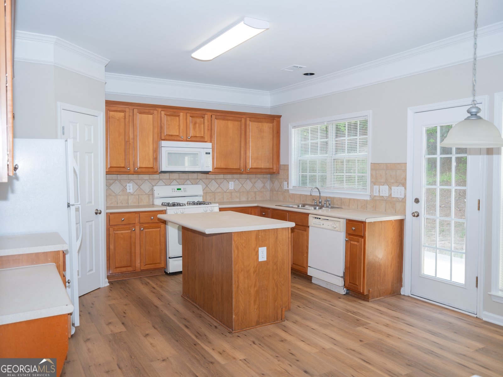 663 Prada Court Lawrenceville - 3