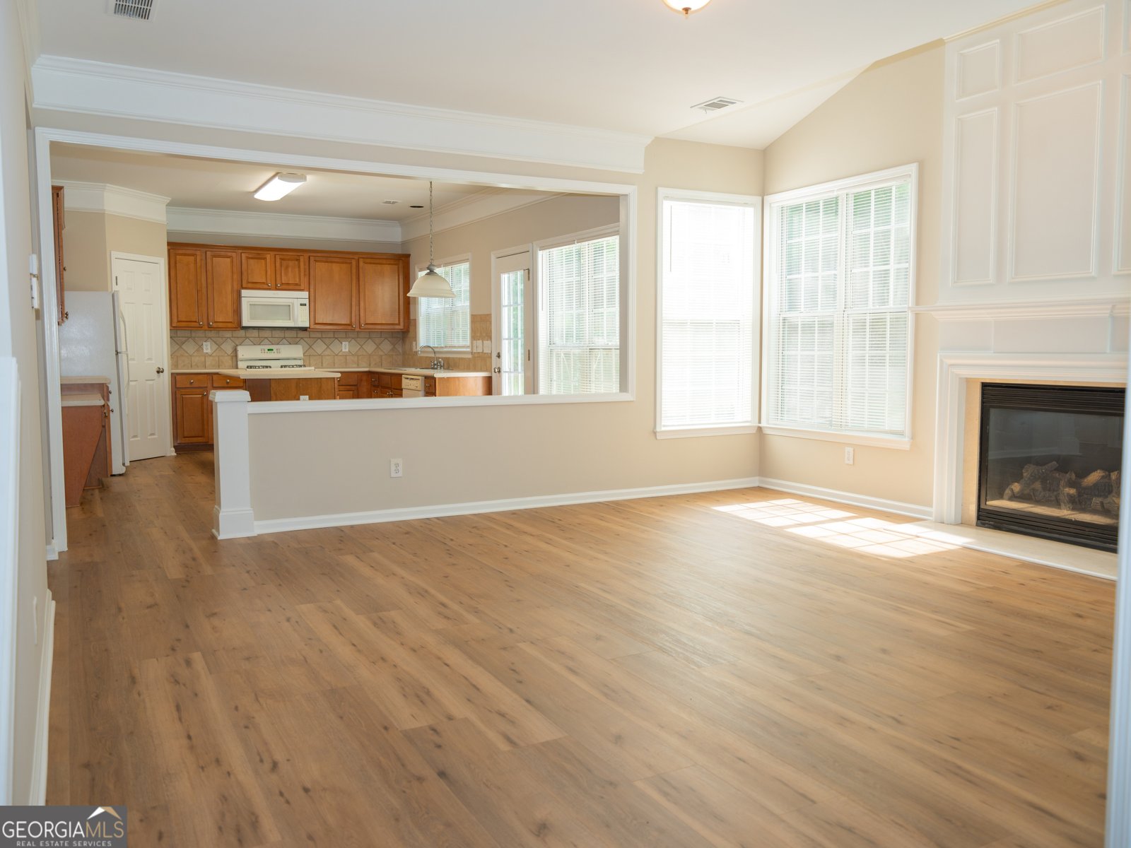 663 Prada Court Lawrenceville - 6