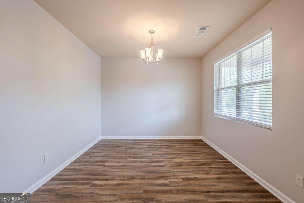 1003 Eldon Lane Fairburn - 3