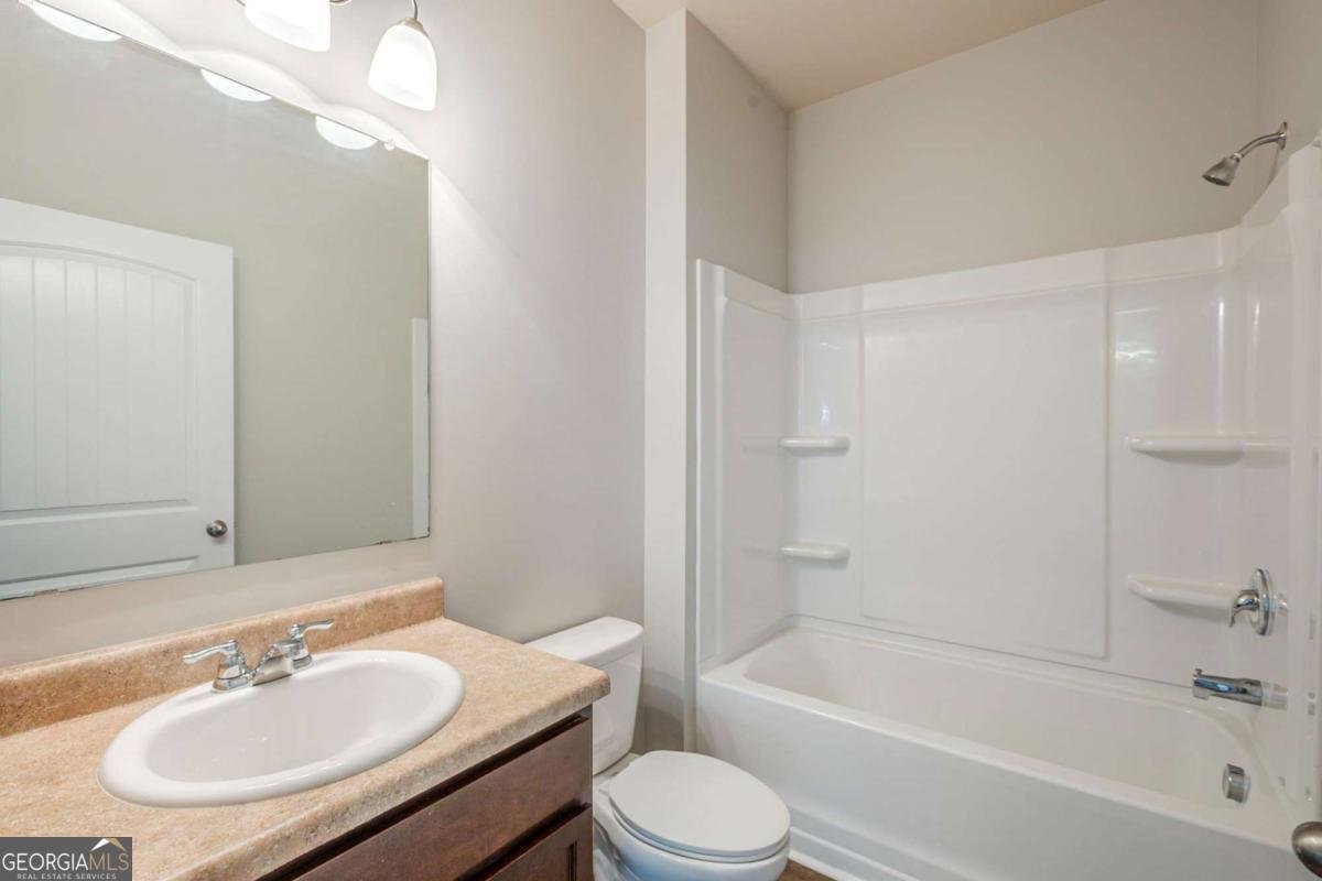 1003 Eldon Lane Fairburn - 32