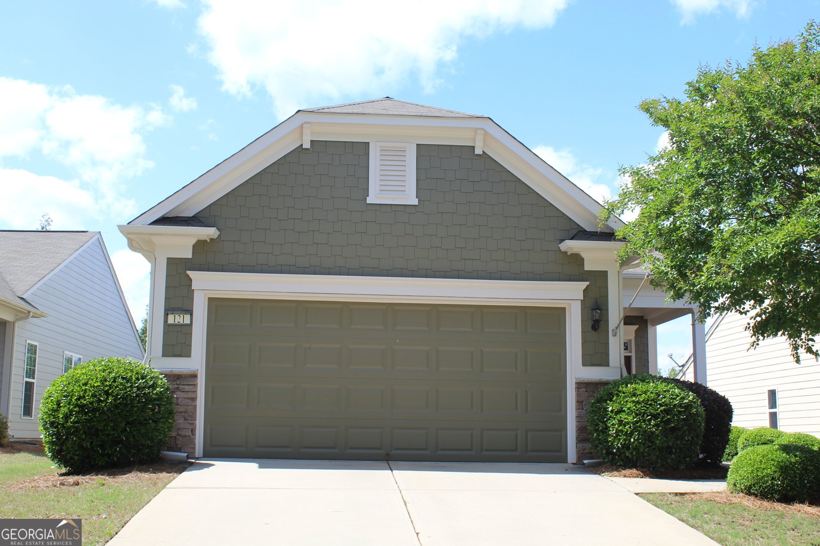 121 Plumleaf Court Griffin - 1