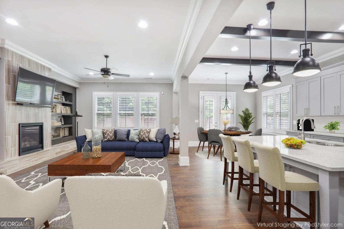4884 Kentwood Drive Marietta - 4