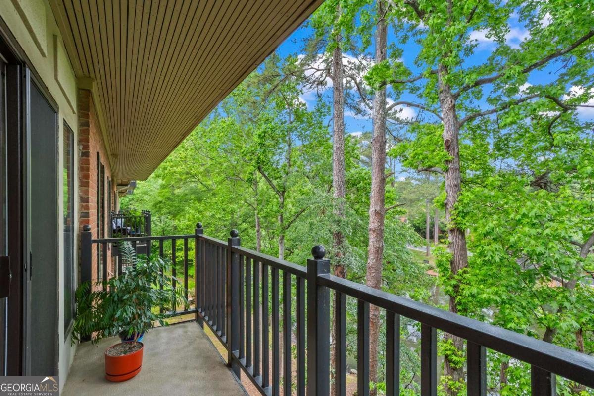 28305 Plantation Drive Atlanta - 21