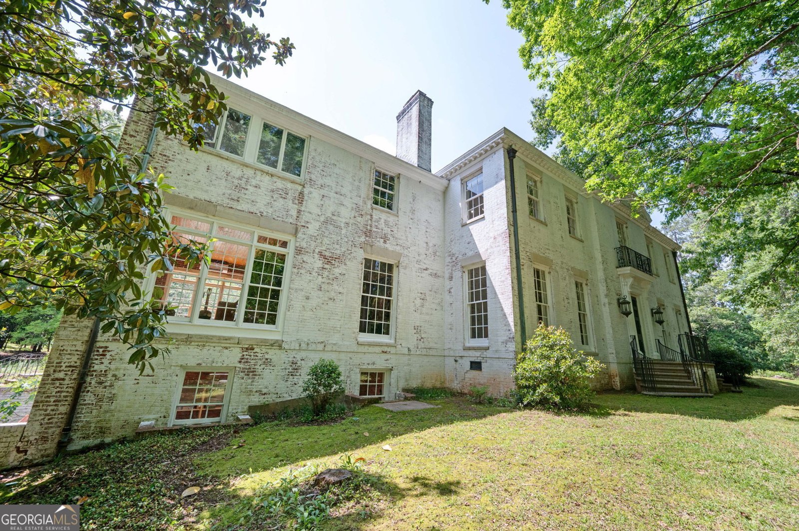 1464 Twin Pines Drive Macon - 53