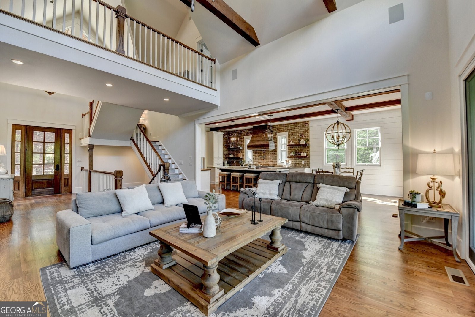 676 North Shore Drive Cleveland - 19