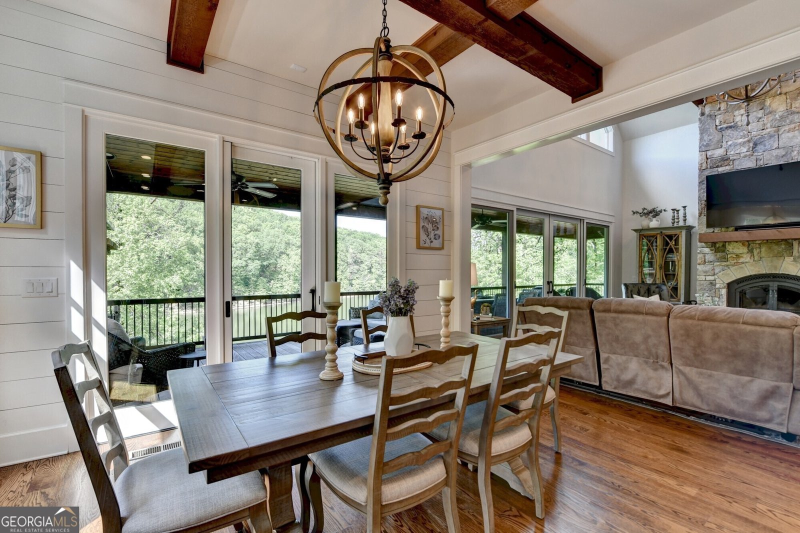 676 North Shore Drive Cleveland - 33