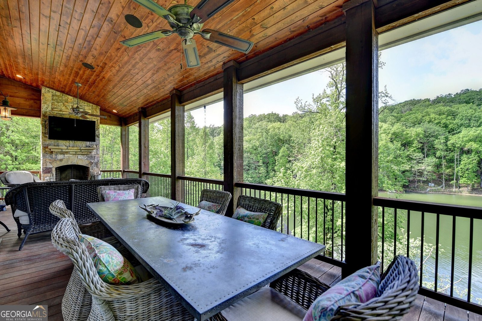 676 North Shore Drive Cleveland - 37