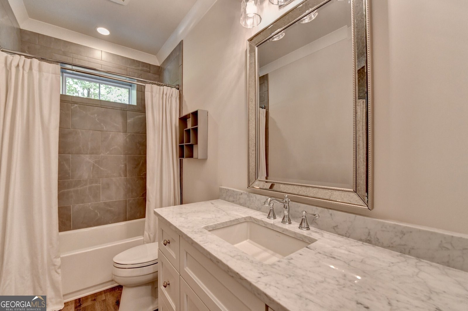 676 North Shore Drive Cleveland - 82