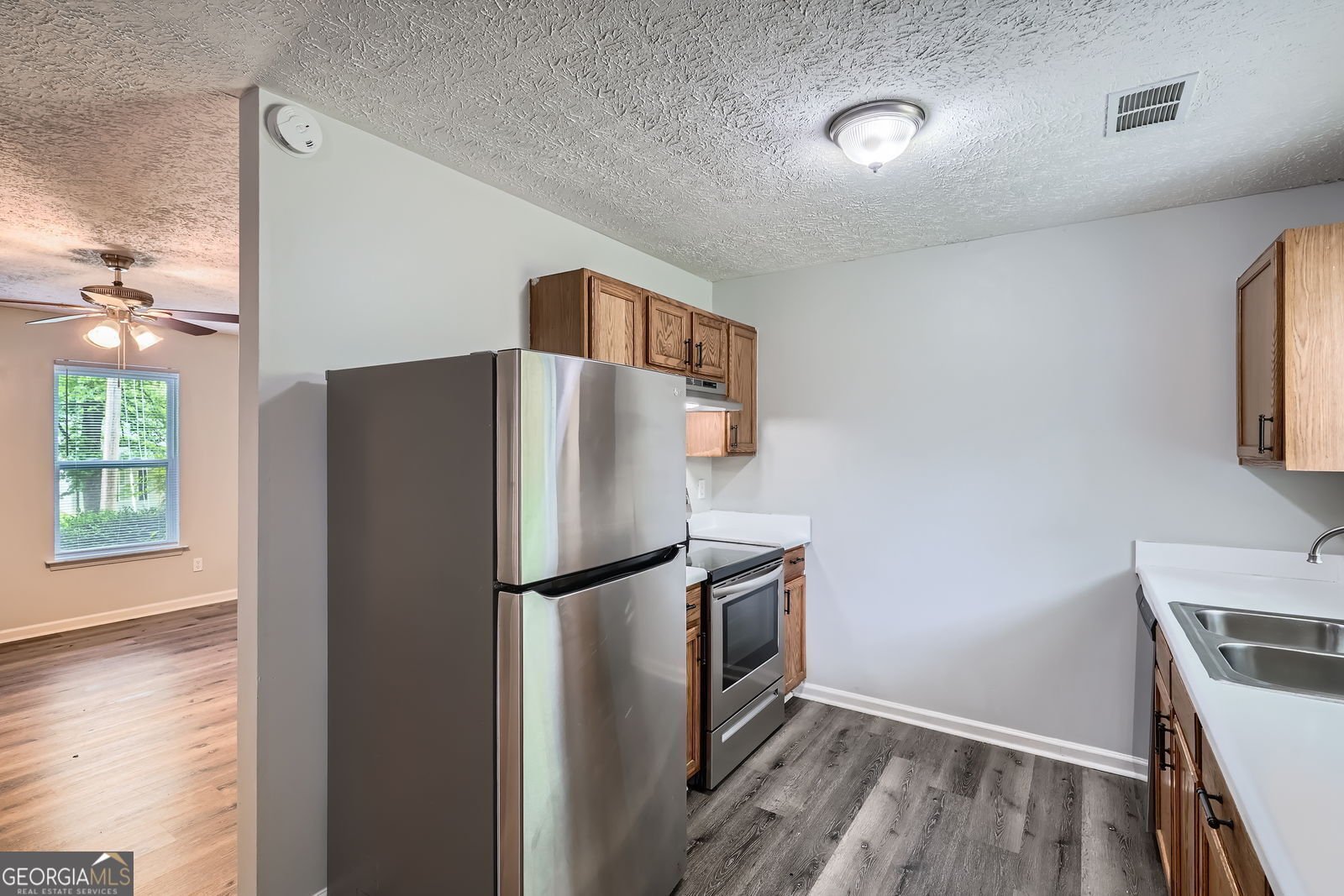 7112 Greenway Cove Covington - 11