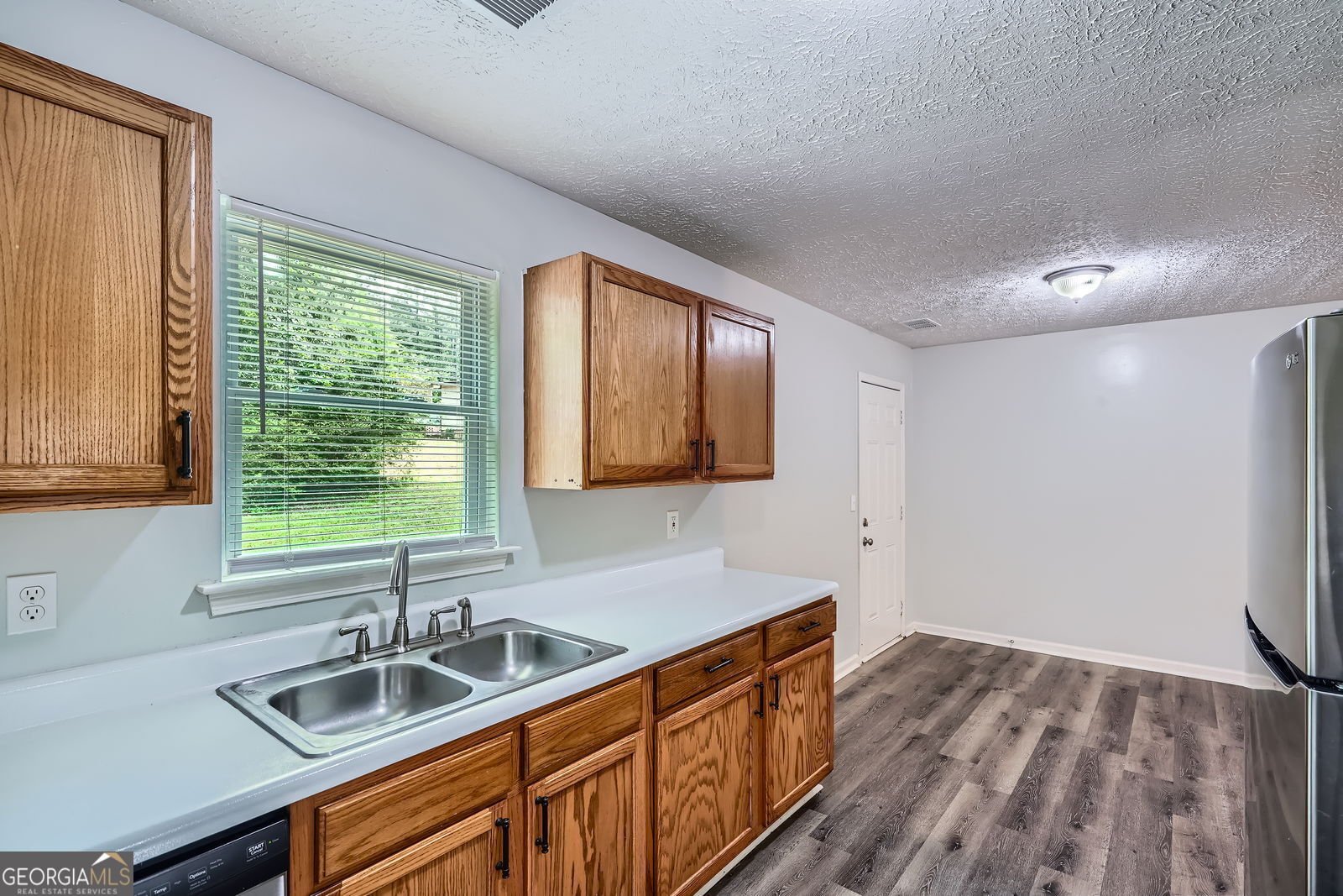 7112 Greenway Cove Covington - 13