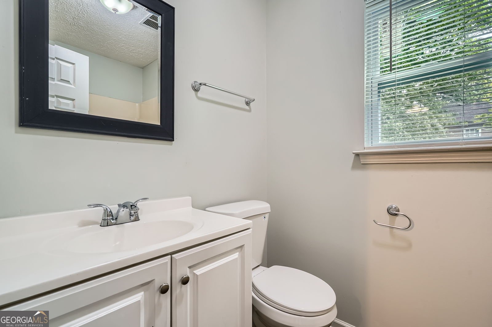 7112 Greenway Cove Covington - 18