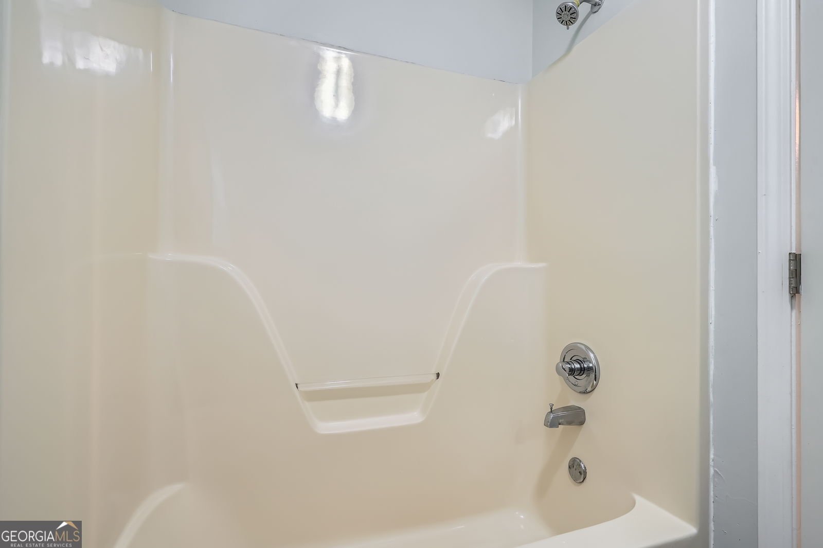 7112 Greenway Cove Covington - 19