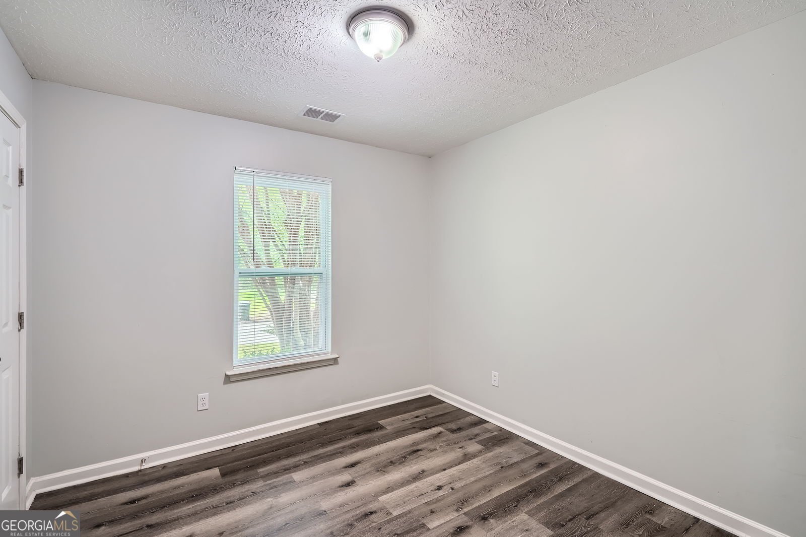 7112 Greenway Cove Covington - 20