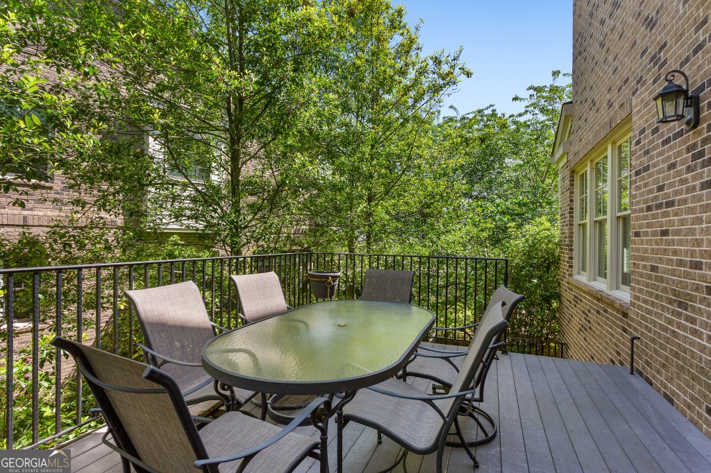 611 Timm Valley Road Atlanta - 34