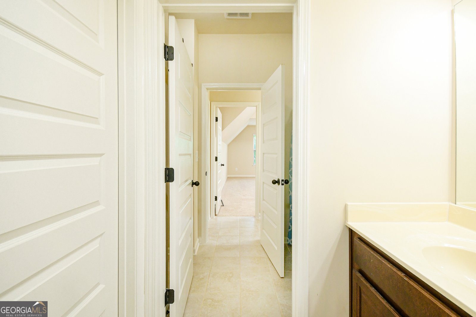 2589 Lake Erma Drive Hampton - 27