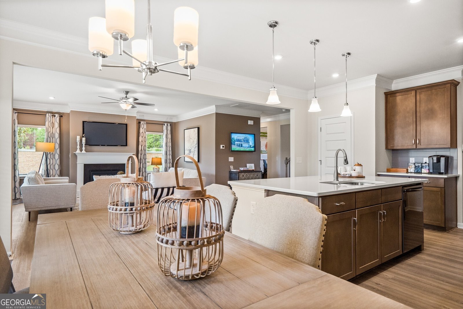 323 Silver Leaf Trace Douglasville - 13