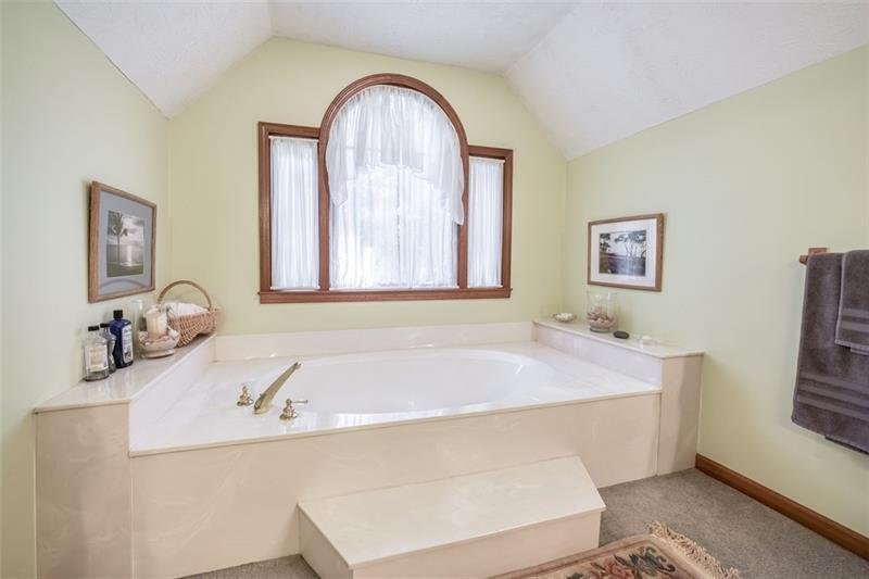 558 Auburn Road Auburn - 23