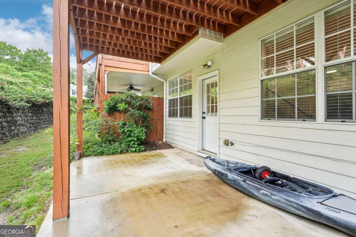 3505 Chattahoochee Summit Lane Atlanta - 44