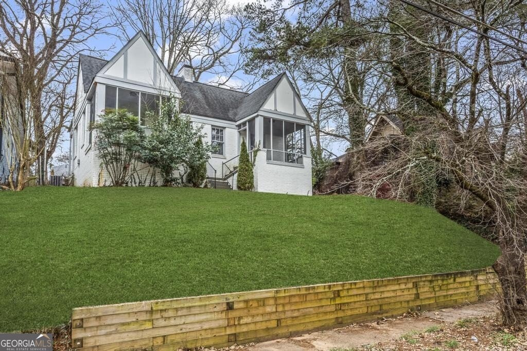 960 Byron Drive Atlanta - 2