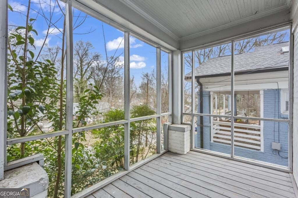 960 Byron Drive Atlanta - 4