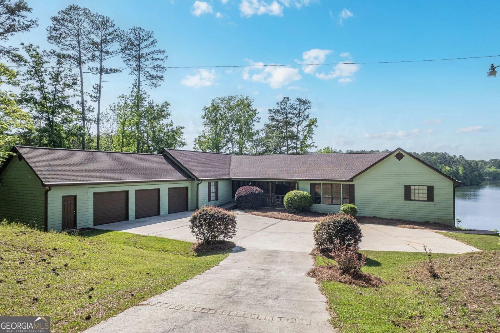 81 Mariners Drive Milledgeville - 1