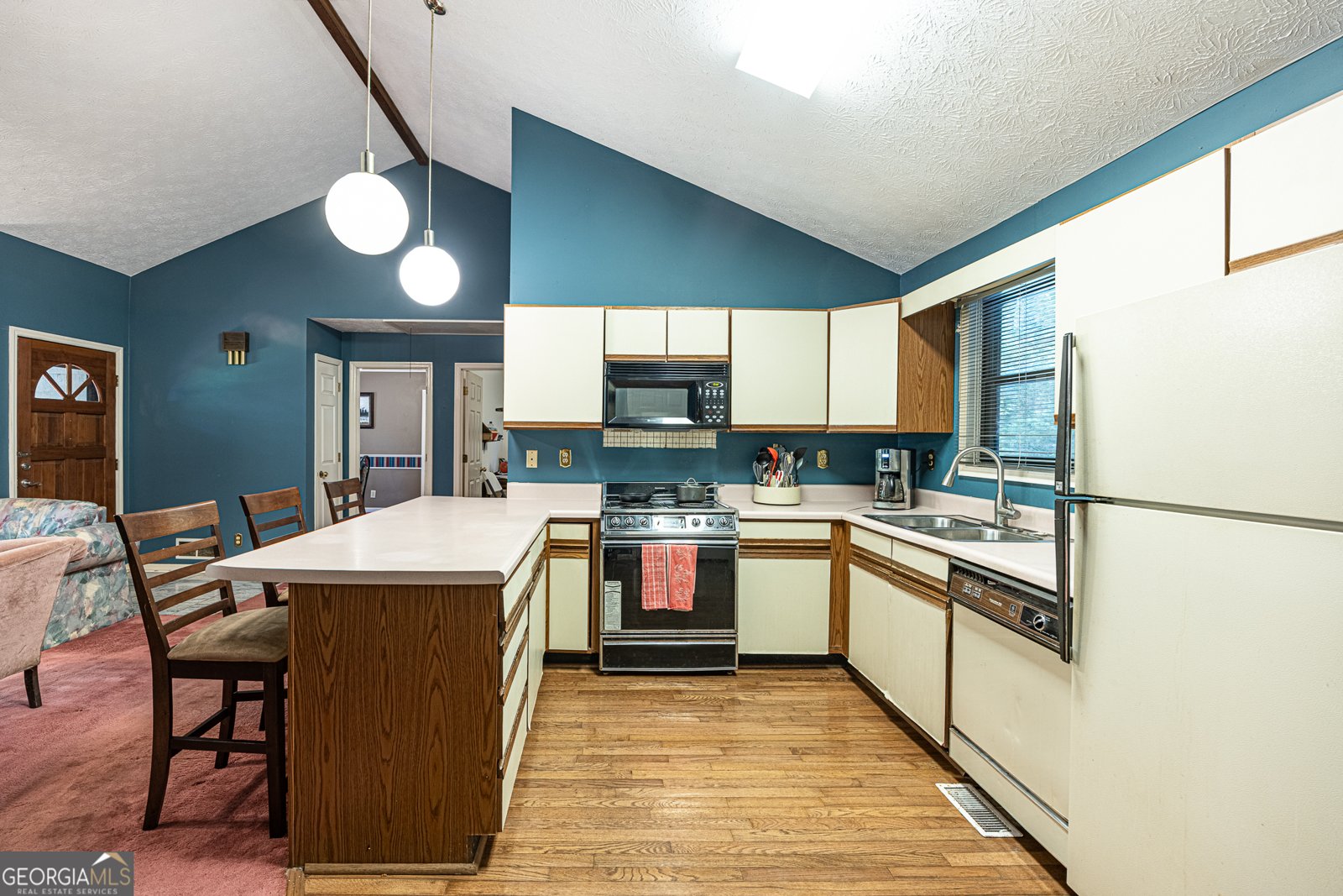 633 Iris Road Pine Lake - 32