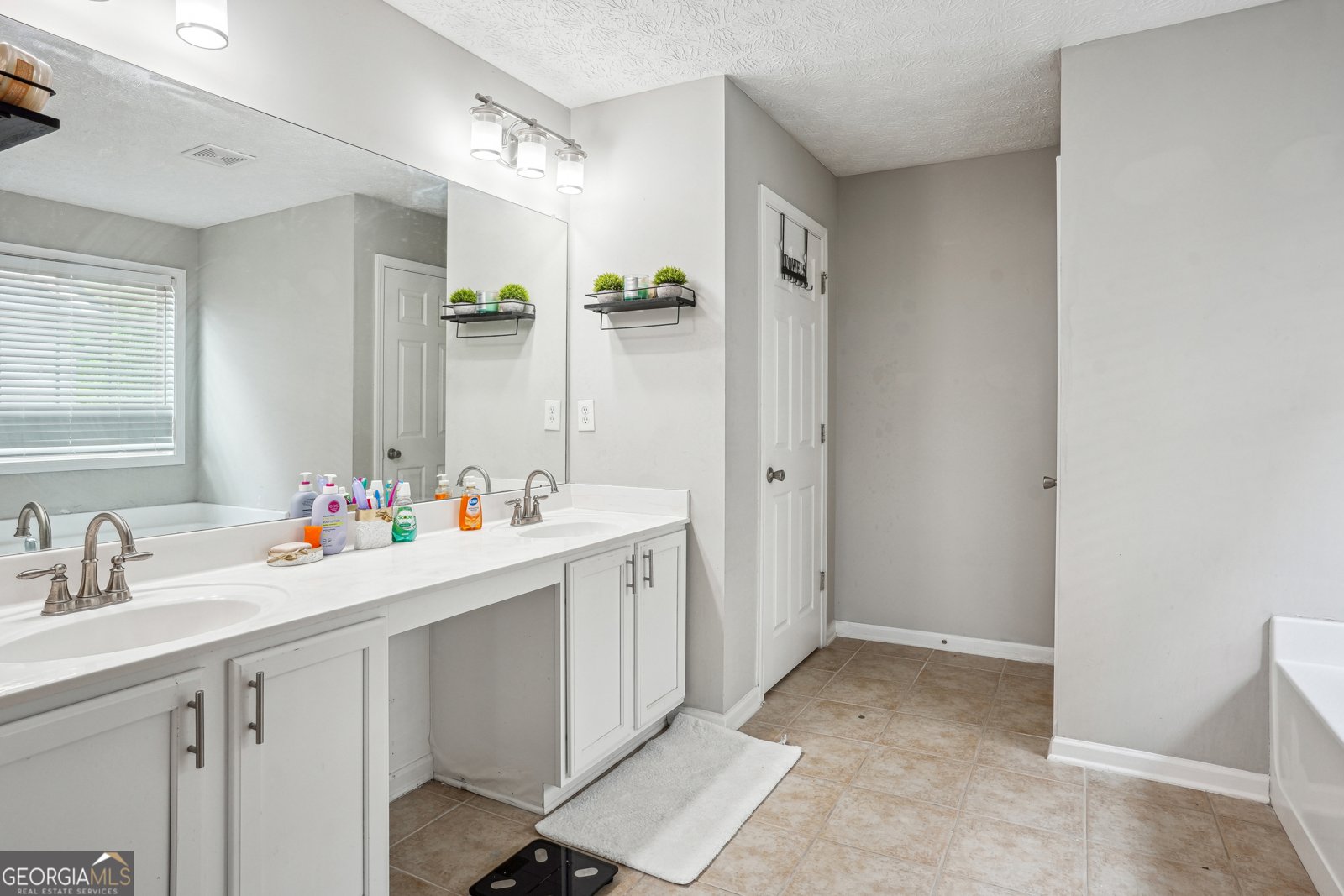 9744 Musket Ridge Circle Jonesboro - 23