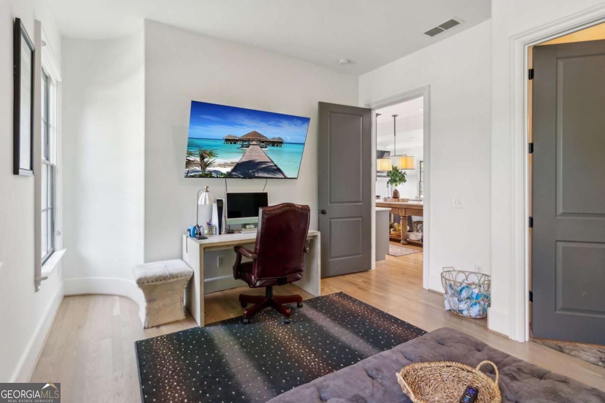 6925 Colfax Avenue Cumming - 27