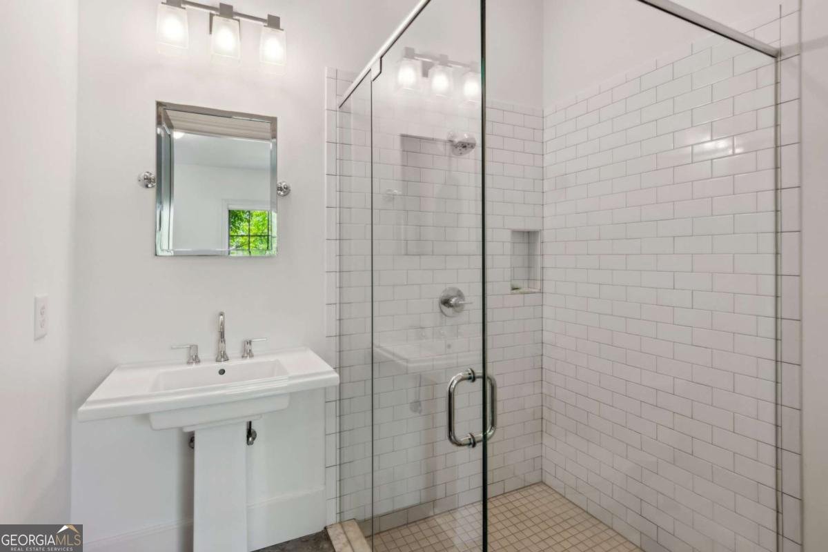 6925 Colfax Avenue Cumming - 28