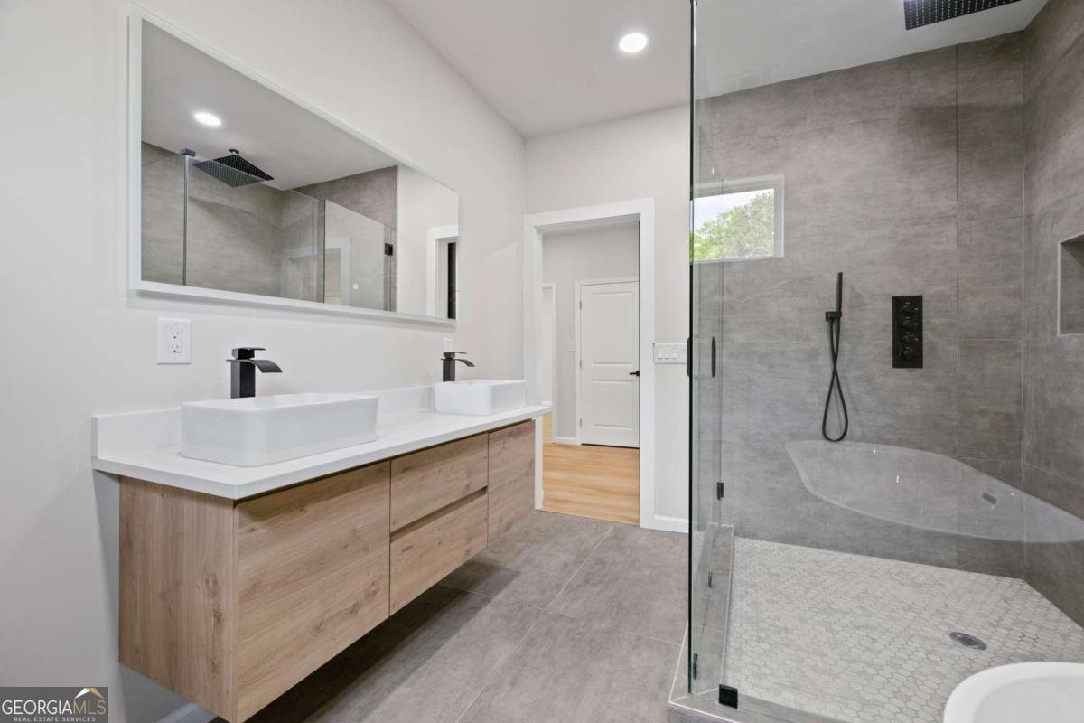 223 ALTOONA Place Atlanta - 24