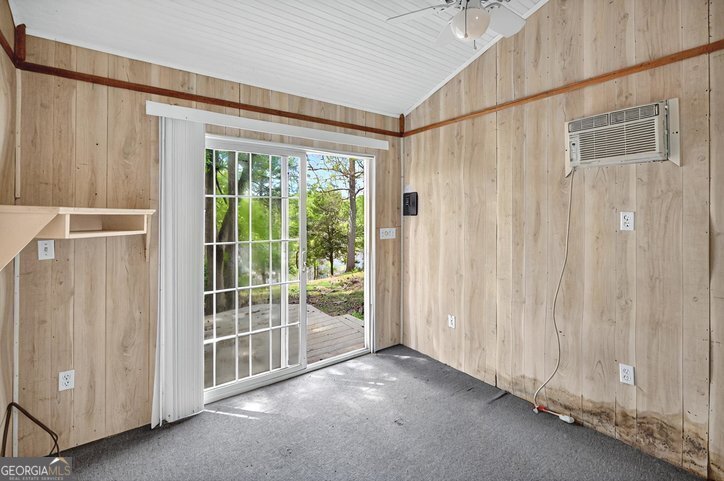 1105 Prater Lane Townville - 37