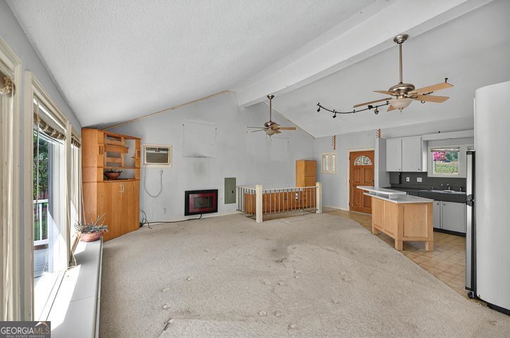 1105 Prater Lane Townville - 9