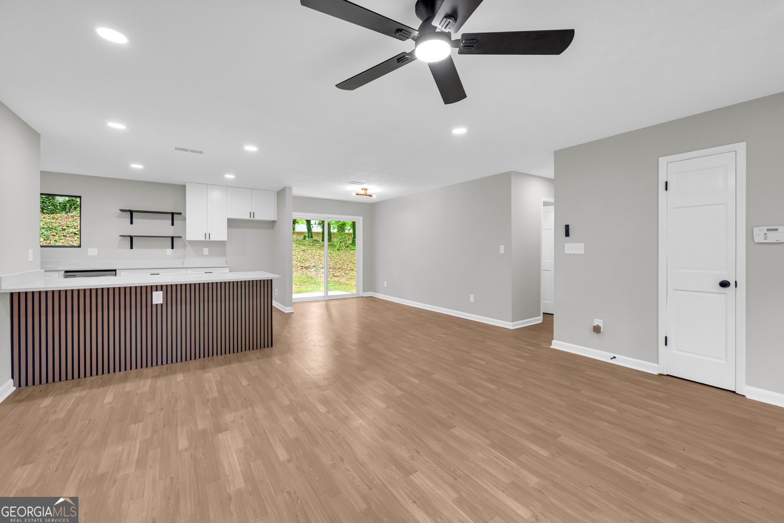1829 Herringbone Hollow Lithonia - 1